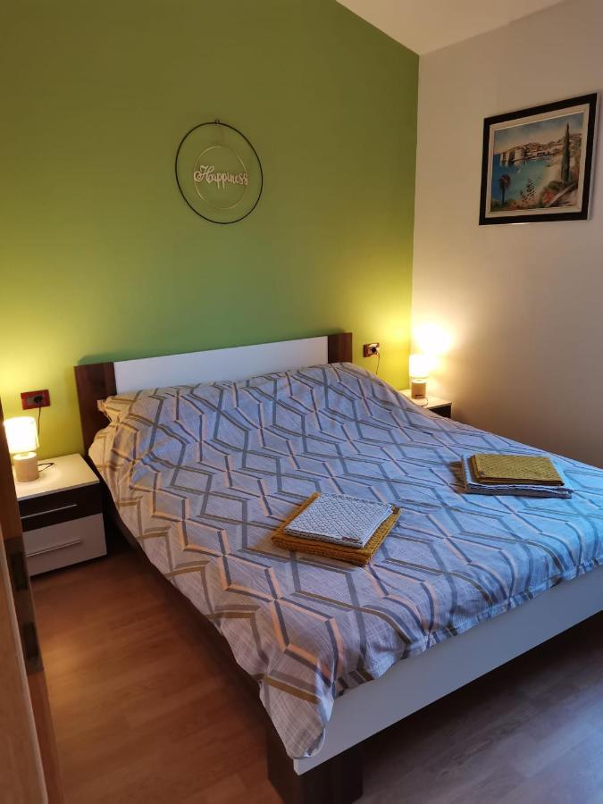 Appartement Sonia Fažana Екстериор снимка